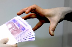 Кубанские бизнесмены стали меньше давать взяток