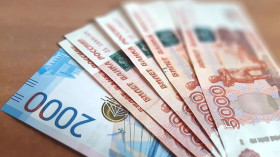 Работодателей начнут штрафовать за низкие зарплаты