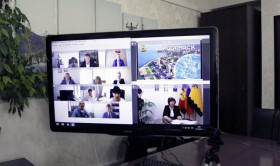 Реализацию городского плана по поддержке бизнеса и горожан в условиях коронавируса обсудили на видеоконференции в администрации Новороссийска