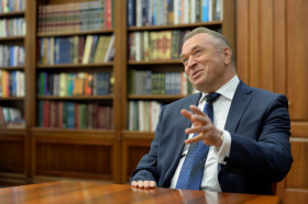 Почему в одних регионах экономика растет даже в пандемию, а в других падает