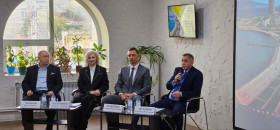 ВЛАСТЬ И БИЗНЕС: ДИАЛОГ НА АКТУАЛЬНЫЕ ТЕМЫ